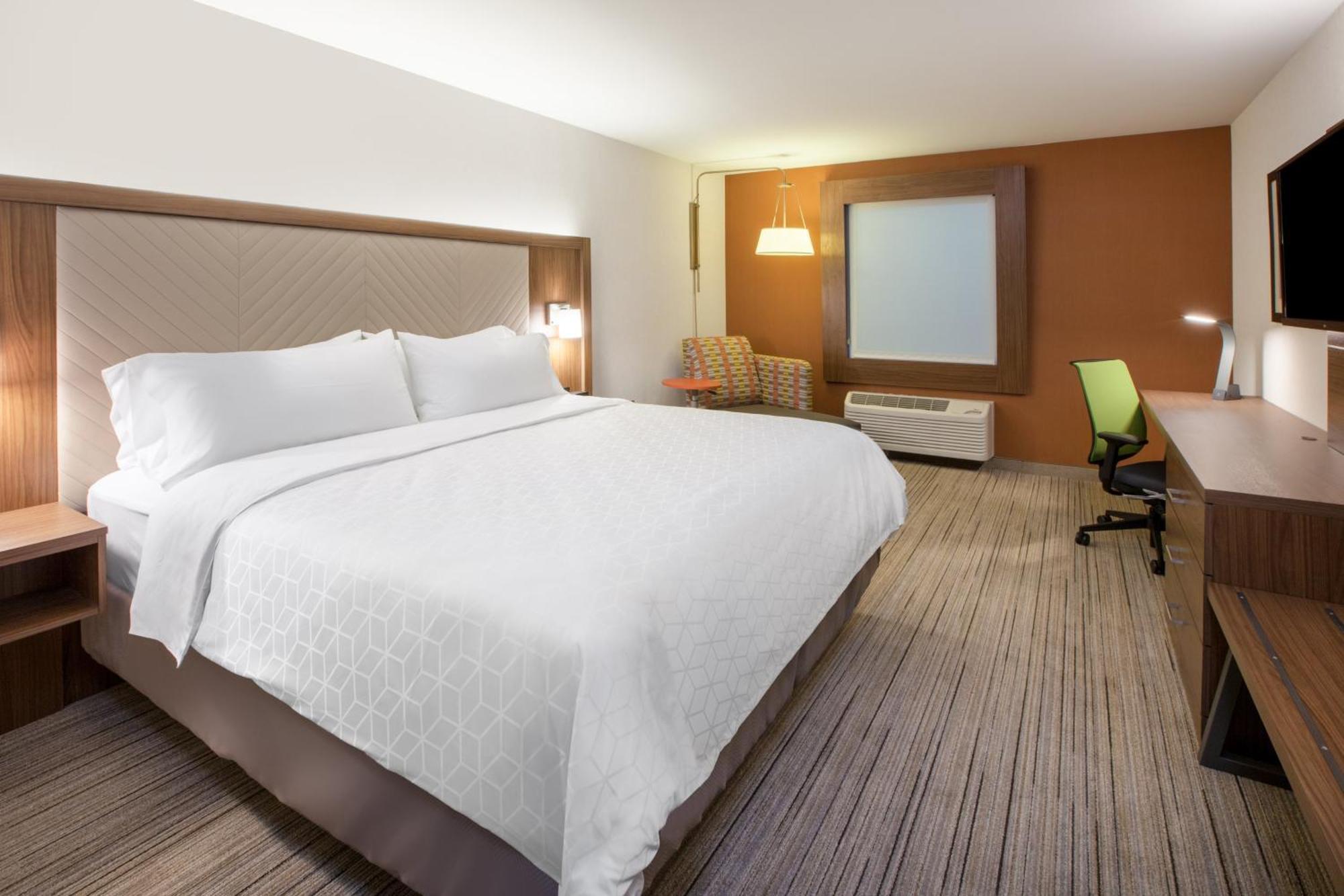 Express & Hotel 3*